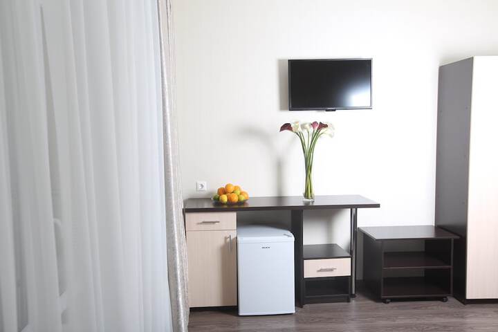 Room 16 of 86