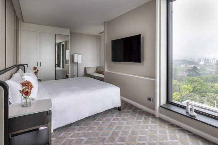Room 27 of 129
