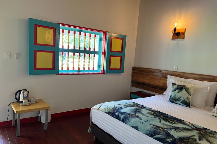 Room 12 of 81
