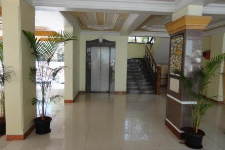 Hotel Om Sai Palace