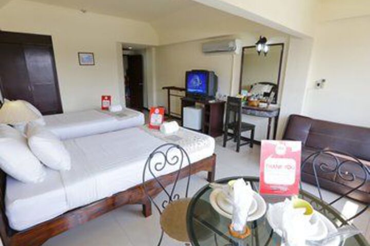 Room 14 of 22