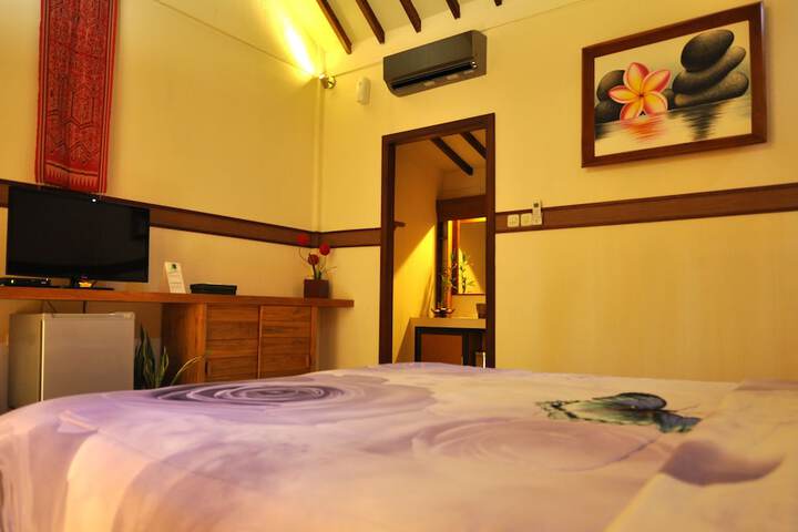 Room 14 of 78