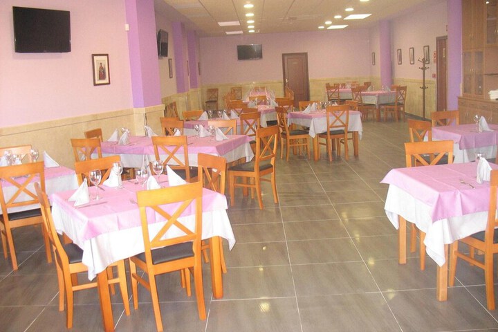 Dining 50 of 62