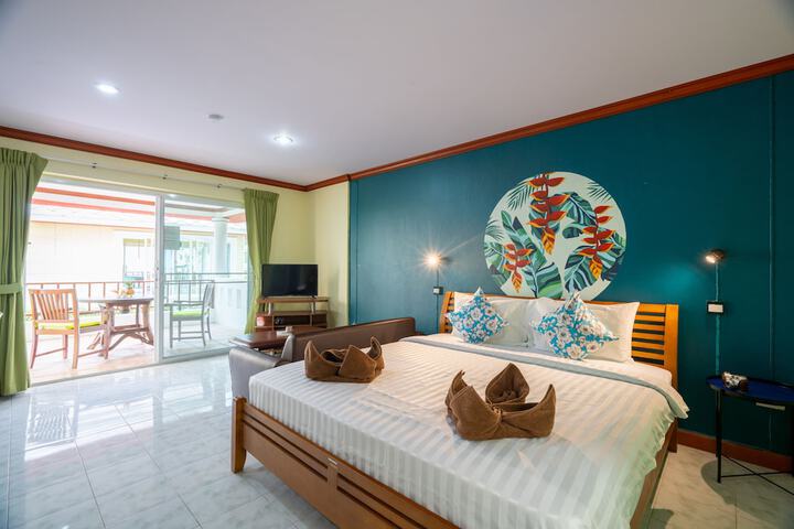Room 9 of 45