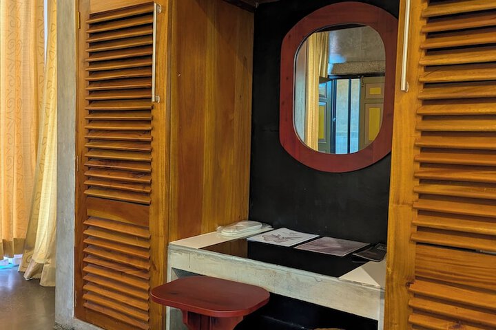 Room 13 of 62