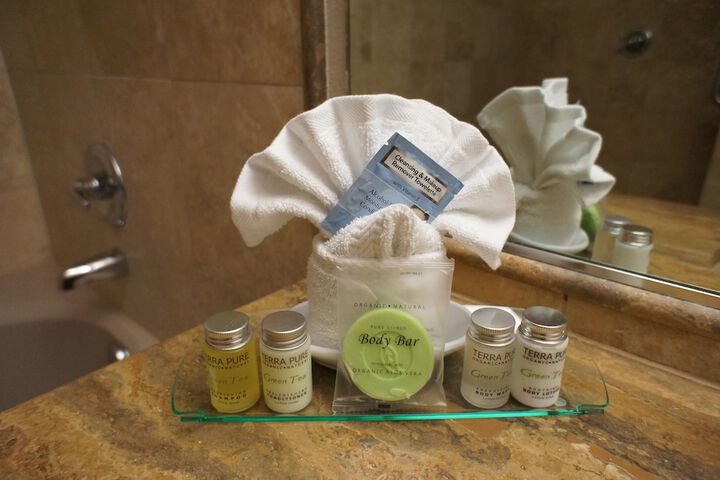 Bathroom amenities