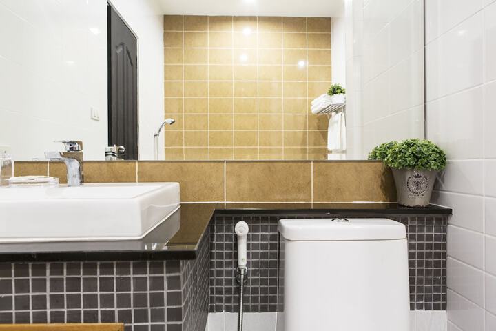 Bathroom Photo