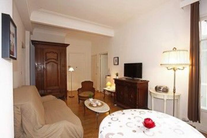 Room 15 of 16