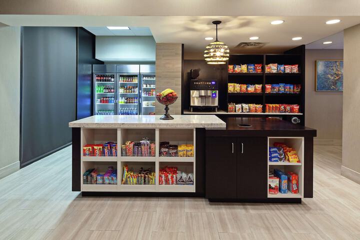 Snack bar