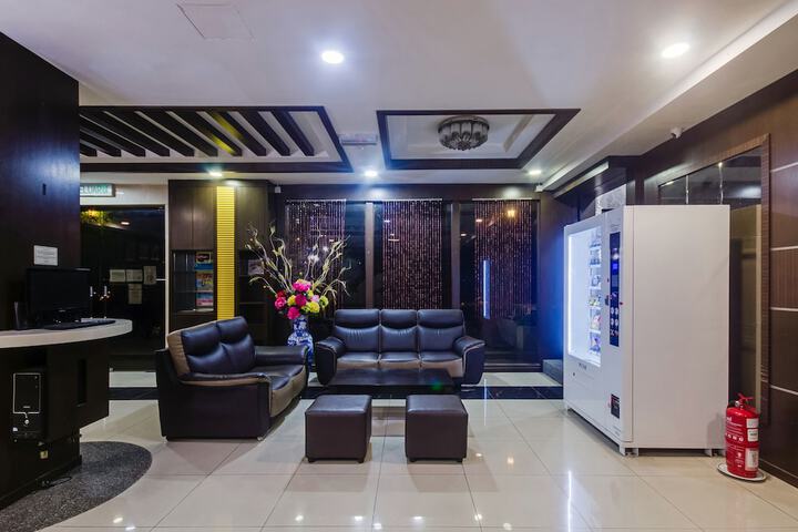 Hotel Interior 5 of 25