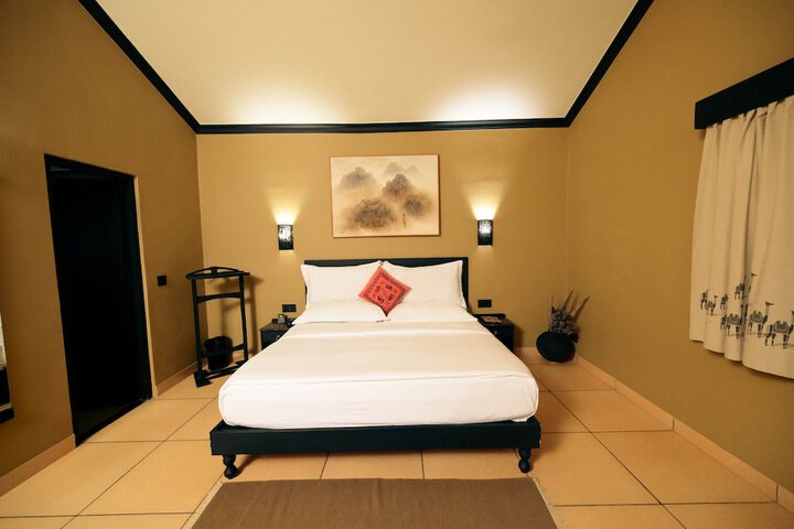 Room 45 of 126
