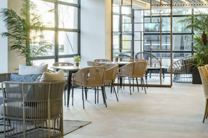 Hotel Lobby