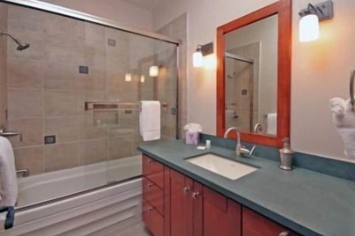 Bath Interior