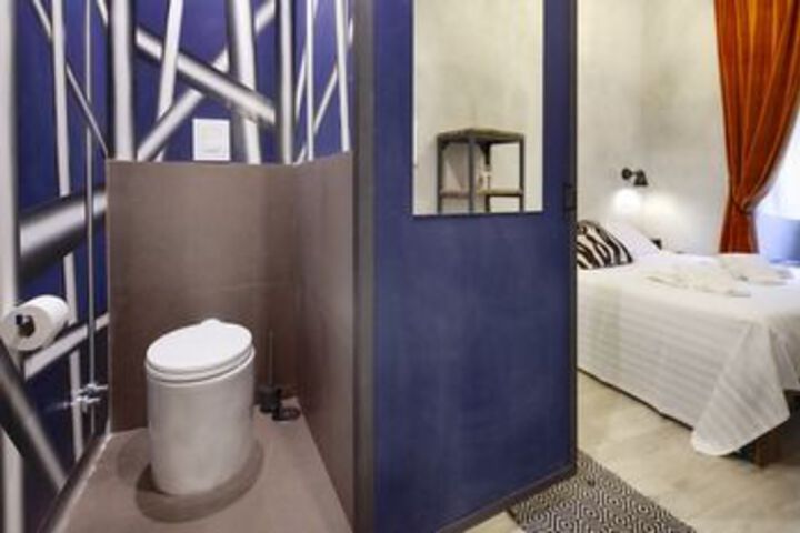 Room 3 of 45