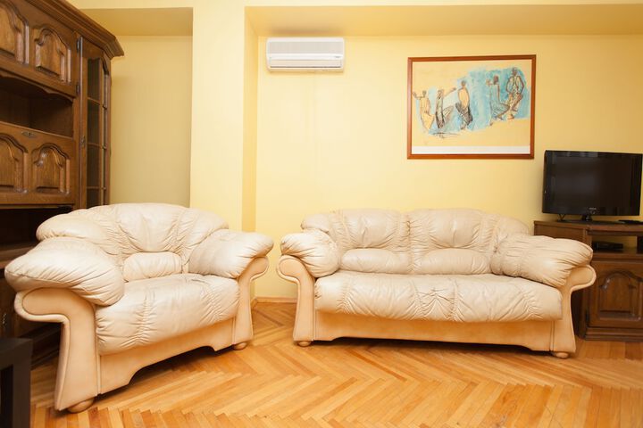 Room 16 of 183