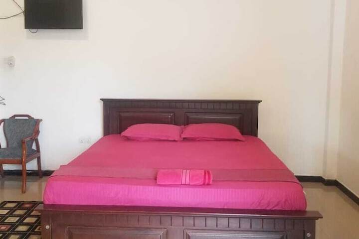Room 15 of 35