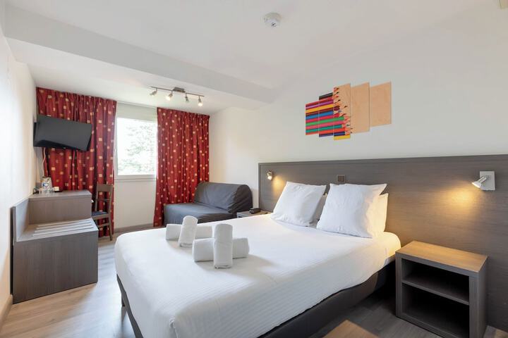 Room 10 of 67