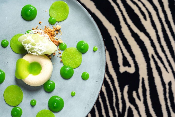 Dining 60 of 78