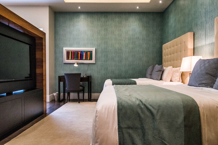 Room 10 of 59