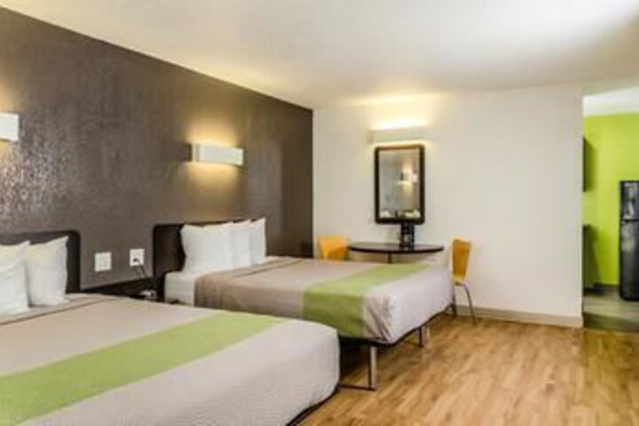 Room 15 of 70