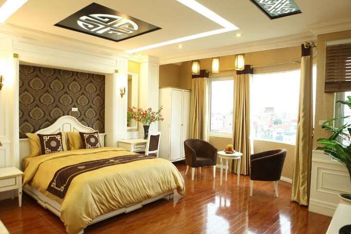 Room 14 of 34