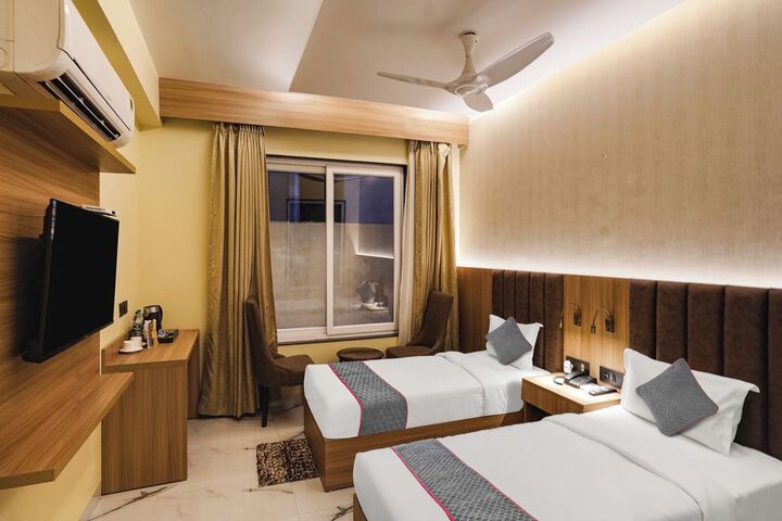 Room 43 of 57