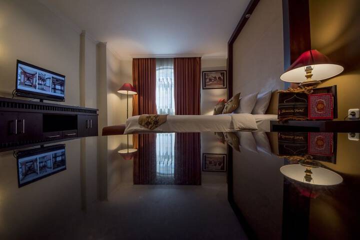 Room 15 of 36