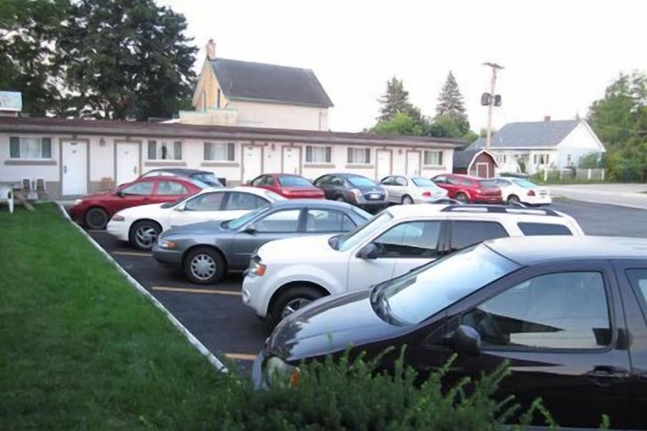 Property Grounds 32 of 40