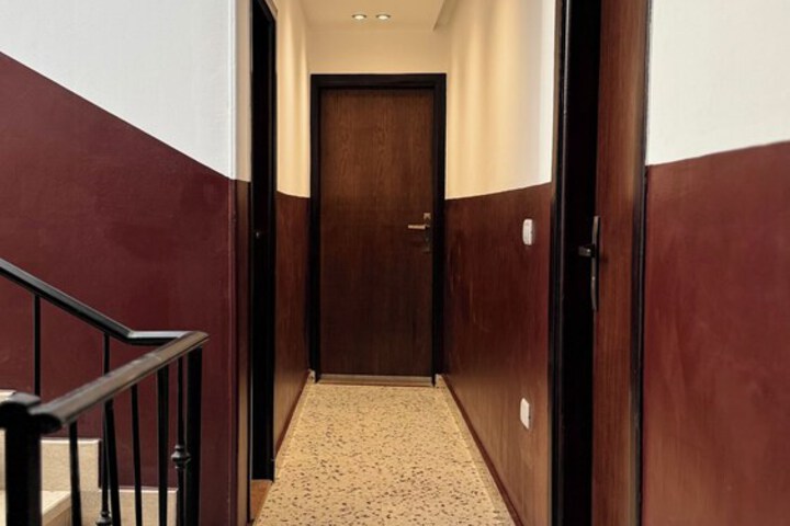 Ballroom/Hall 112 of 130