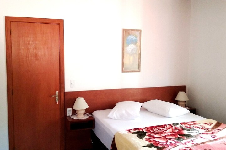 Room 13 of 24