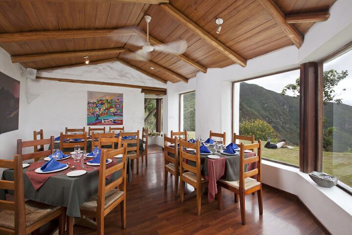 Dining Photos