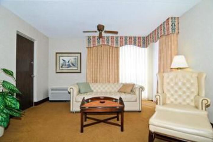Room 30 of 75