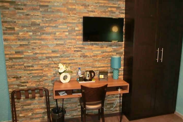 Room 29 of 62