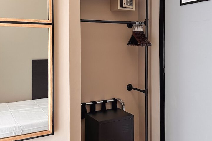 Room 31 of 50
