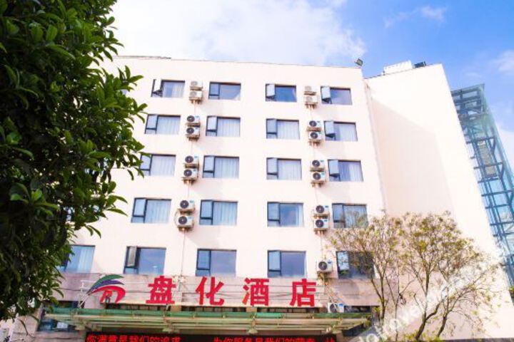Hotel 7 of 27