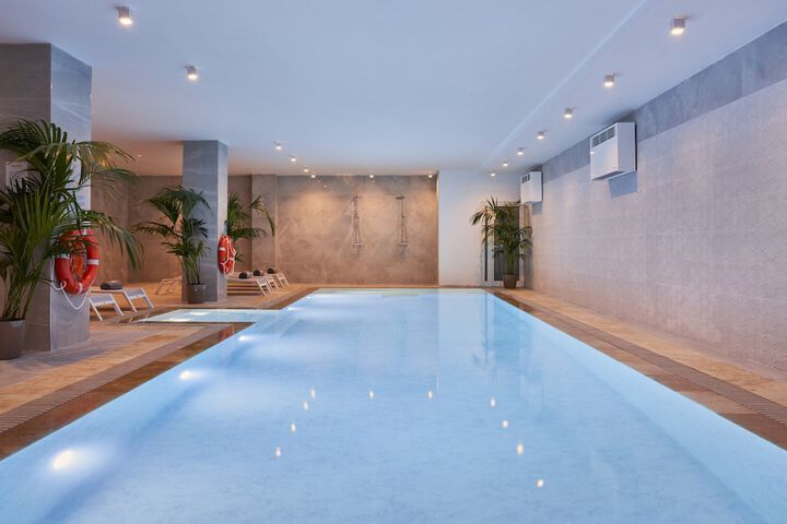 Pool 61 of 115