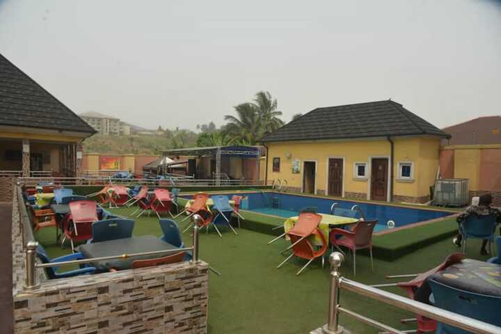 Pool 9 of 12