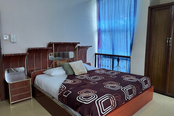 Room 41 of 53