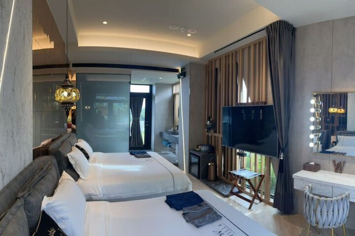 Room 39 of 147