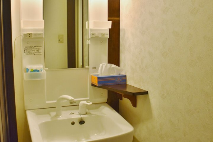 Bath Interior
