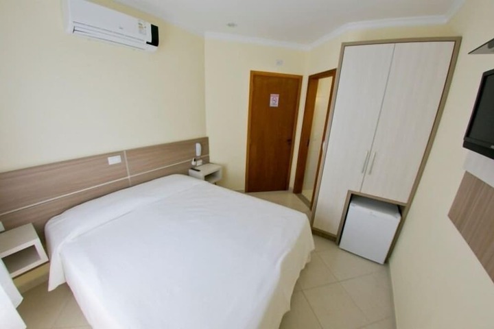 Room 26 of 57