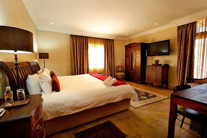 Room 7 of 62