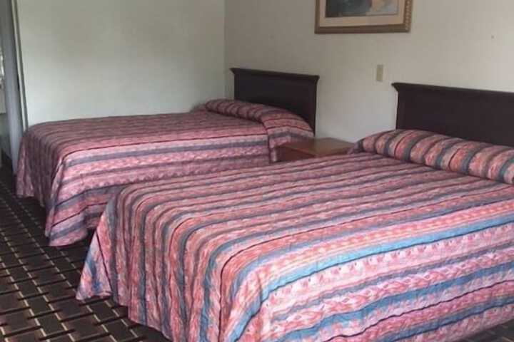 Room 3 of 8