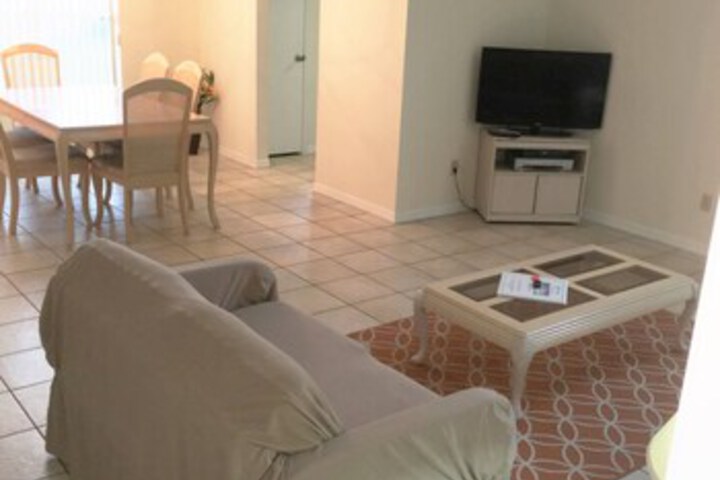 Room 151 of 291