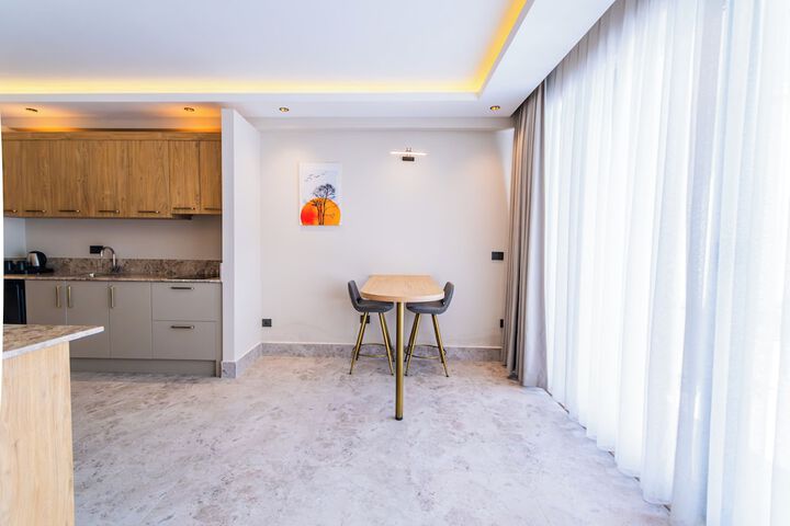 Room 25 of 130