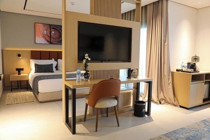 Room 12 of 51