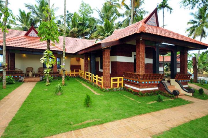Exterior of The Lake Resorts