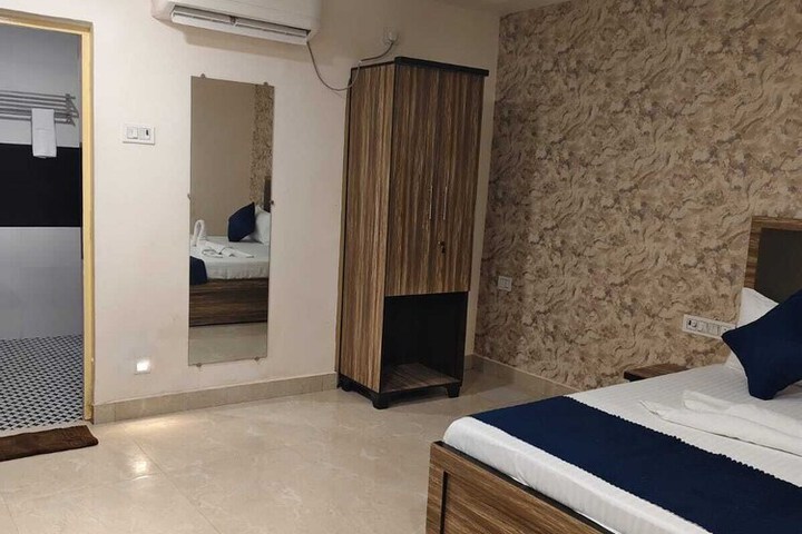 Room 28 of 88