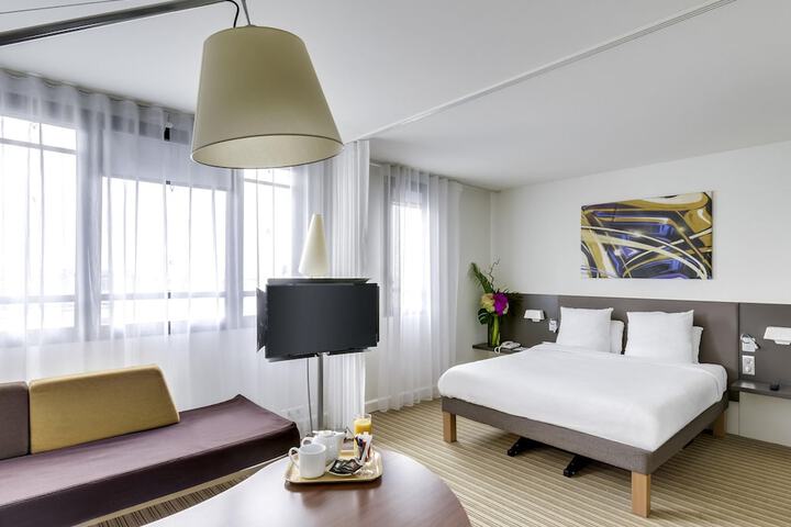 Novotel Suites Paris Montreuil Vincennes in Paris
