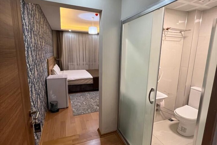 Room 20 of 54